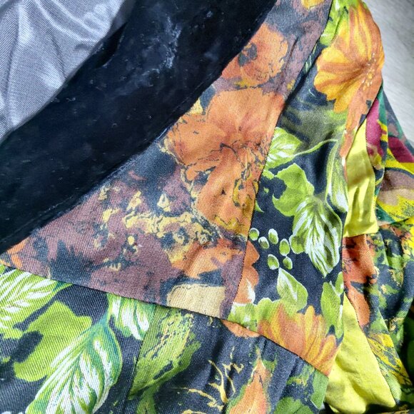 Vintage Multi Color Floral Yellow Velvet Blazer and Black Lapel - Picture 5 of 6